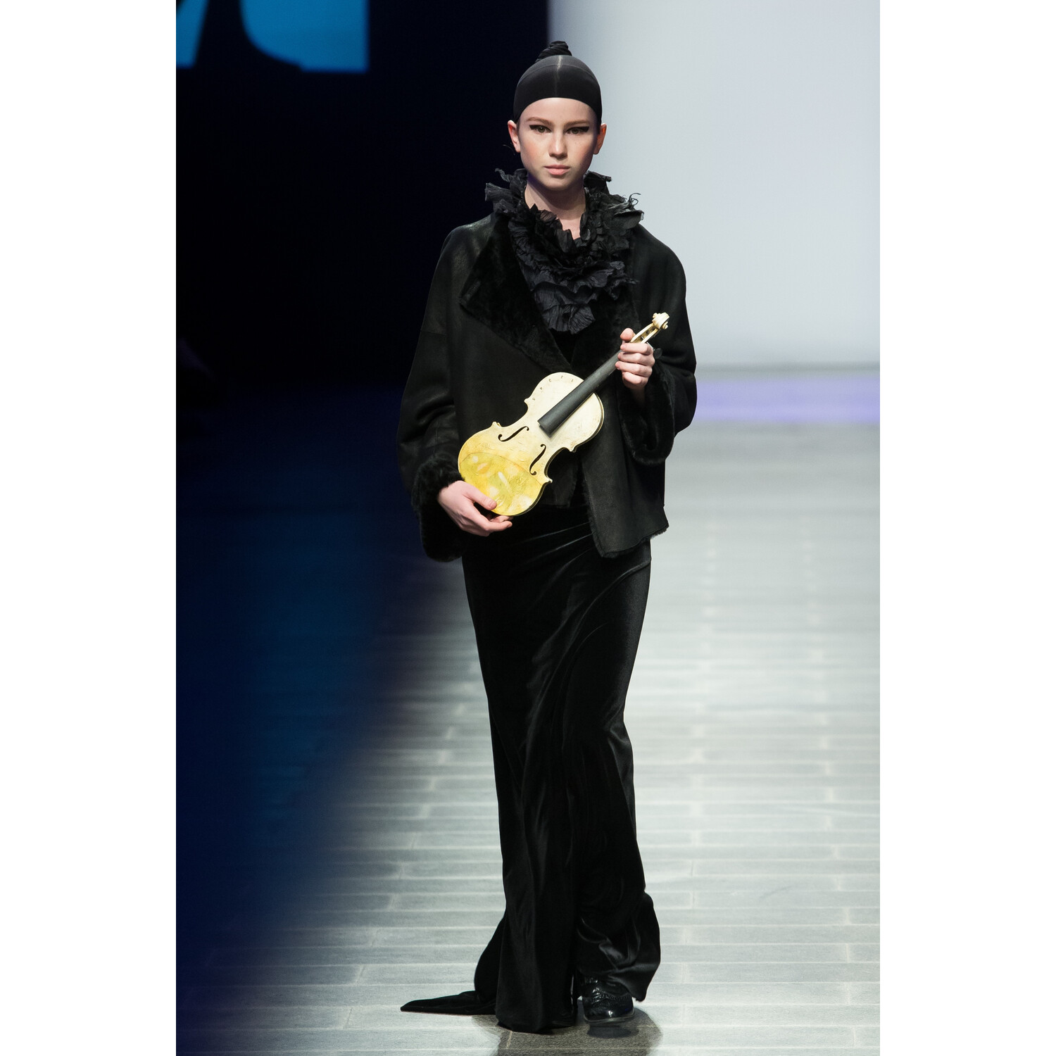 Фото Larissa Pogoretskaya SPRING 2018 READY-TO-WEAR Лариса Погорецкая весна- лето 2018 Санкт Петербург MBFDays